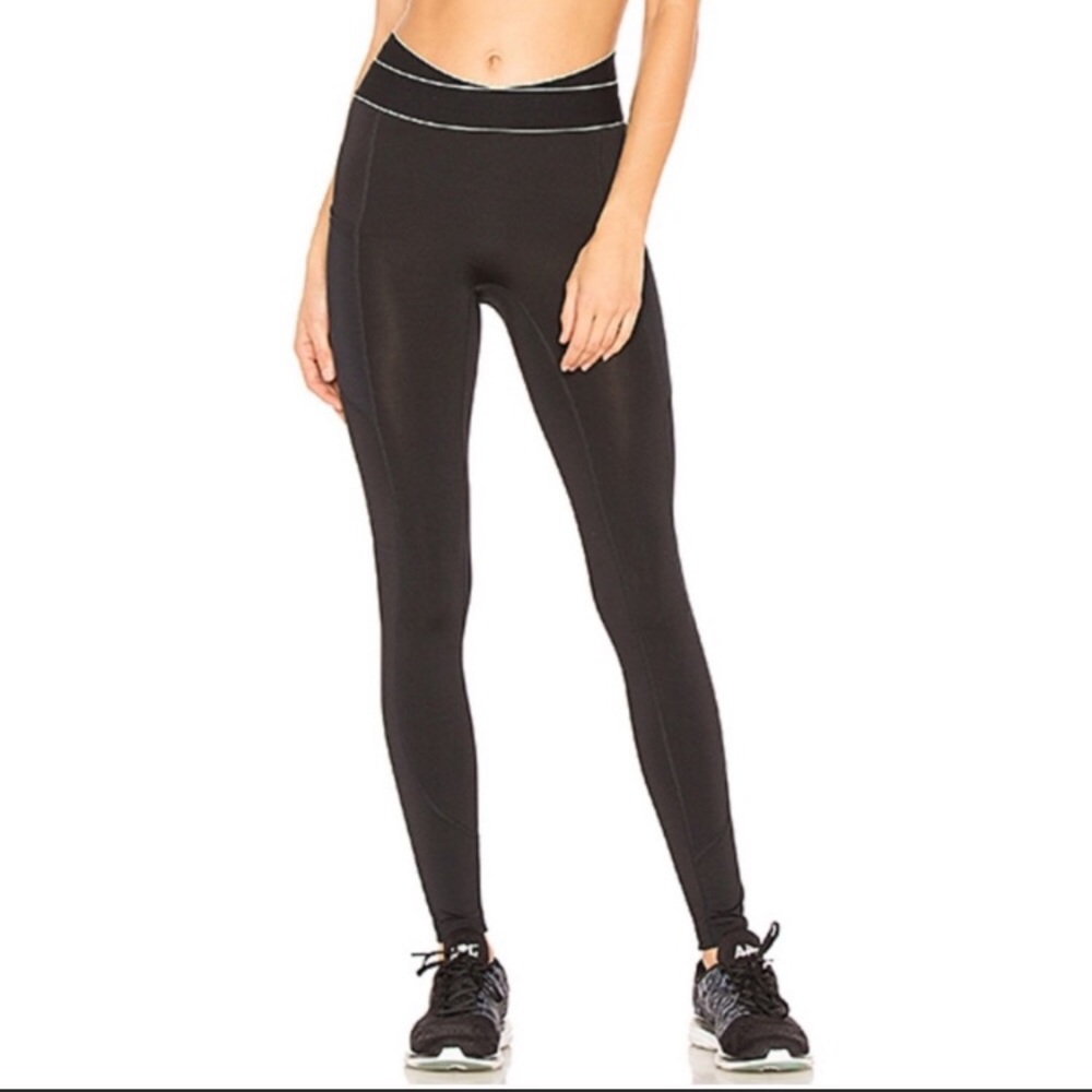 Free People Movement Barre Leggings - L - NWT🖤